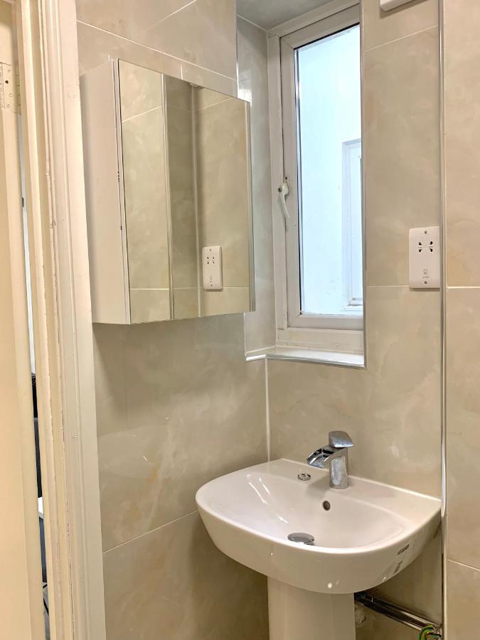 London Charm - Stylish Studio In Kensington Extérieur photo